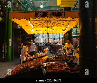 borough High Street,hausgemachte Speisen,vereinigtes Königreich,Take Away,Marktstände,londoner Sehenswürdigkeiten,london Bridge,london Attraction,london,london UK,1756,Borough, Stockfoto