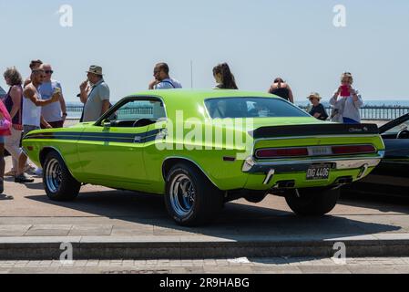 1970 Dodge Challenger R/T wird nach der Fahrt von London nach Southend ausgestellt. An der Küste in Southend on Sea, Essex, Großbritannien Stockfoto