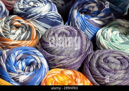 Balls of multicoloured yarn Stockfoto