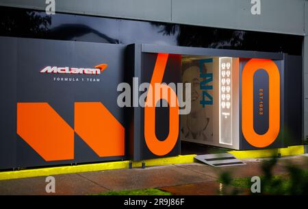 MELBOURNE, AUSTRALIEN, Albert Park Street Circuit, 31. März: Die McLaren Team Garage beim australischen Formel 1 Grand Prix in der Albert Park Street Stockfoto