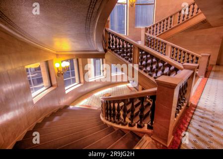 Chicago Cultural Center Grand Stair Case. HDR-Bild. Chicago, Illinois, USA - 06. OCT 2019 Stockfoto