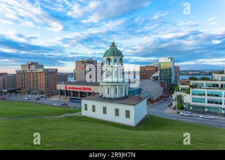 Halifax, Neuschottland, Kanada. 120 Jahre alte Stadtuhr Halifax, ein historisches Wahrzeichen von Halifax, Nova Scotia, Canada Downtown. Stockfoto