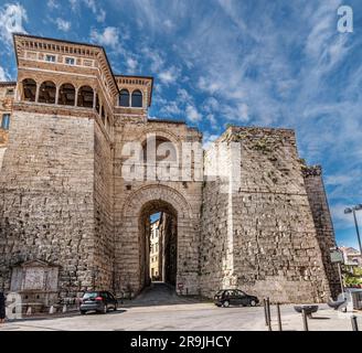 Etruskischer Hafen, Arco Etrusco, in Perugia, Umbrien, Italien Stockfoto