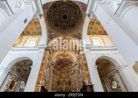 Innere der Kathedrale von Saint Gerland, Agrigento, Sizilien, Italia. Duomo di Agrigento, Cattedrale Metropolitana di San Gerlando Stockfoto