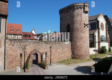 Stadtmauern in obernai im elsass (frankreich) Stockfoto