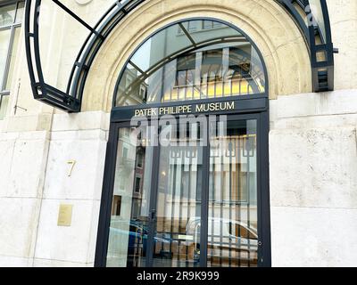 Genf, Schweiz -- 12. Januar 2023: Patek Philippe Museum in Genf. Patek Philippe SA ist ein Schweizer Hersteller von Luxusuhren und -Uhren. Stockfoto