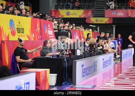 27. Juni 2023; Quaycenter, Sydney Olympic Park, Sydney, NSW, Australien: FIBA Womens Asia Cup 2023, Gruppe A, Neuseeland gegen China; Schiedsrichter-Bank Stockfoto