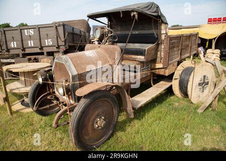 Fiat 18 BL Truck in deutschen Armeefarben. Tankfest 23, Bovington. UK Stockfoto