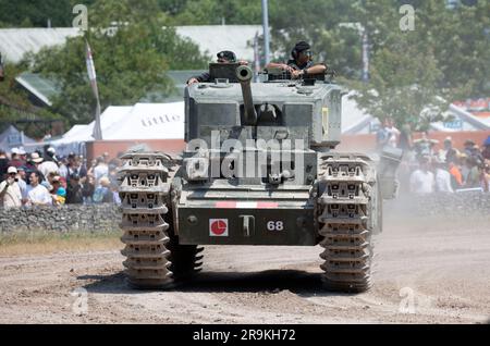 Infanteriepanzer Mk III (A22) Churchill war ein britischer Infanteriepanzer, der im Zweiten Weltkrieg verwendet wurde. Tankfest 23 Bovington UK Stockfoto