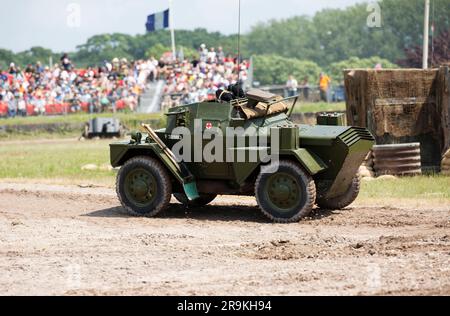 Daimler Dingo Scout Car war ein britisches leichtes, schnelles Aufklärungsfahrzeug mit Allradantrieb, das auch als Verbindungsglied während des zweiten Weltkriegs in Bovington, Großbritannien, eingesetzt wurde Stockfoto