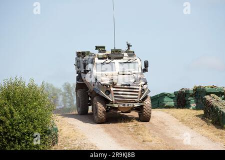 Foxhound Force Protection Vehicle (Ozelot), ein gepanzertes Fahrzeug der britischen Armee. Tankfest 23, Bovington UK. Stockfoto