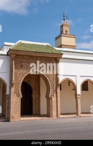 Die Royal Ahl FAS Moschee in der Nähe des Königspalastes in Rabat, Marokko Stockfoto