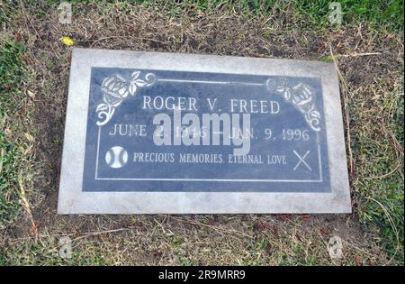 Glendora, Kalifornien, USA 26. Juni 2023 Major League Beaseball Player Roger befreite Grab im Garden of Envotion im Oakdale Memorial Park am 26. Juni 2023 in Glendora, Kalifornien, USA. Foto: Barry King/Alamy Stock Photo Stockfoto