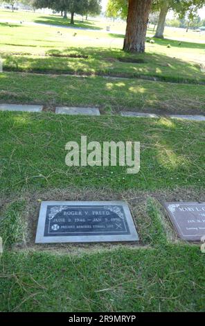 Glendora, Kalifornien, USA 26. Juni 2023 Major League Beaseball Player Roger befreite Grab im Garden of Envotion im Oakdale Memorial Park am 26. Juni 2023 in Glendora, Kalifornien, USA. Foto: Barry King/Alamy Stock Photo Stockfoto