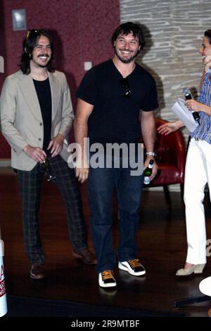 Ben Gillies und Chris Joannou von Silverhair bei den jährlichen ARIA (Australian Recording Industry Association) Chart Awards 6. Sydney, Australien – 06.03.08 Stockfoto