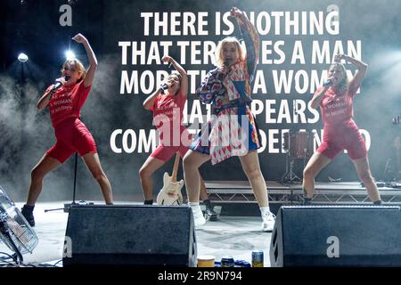 Selbstwertgefühl beim Boardmasters Festival 2022 Stockfoto