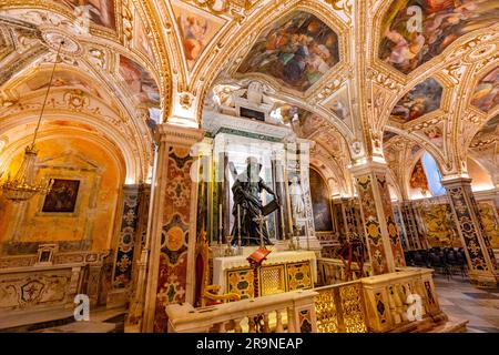 Krypta Der Kathedrale Von Amalfi, Amalfi, Kampanien, Italien, Südwesteuropa Stockfoto