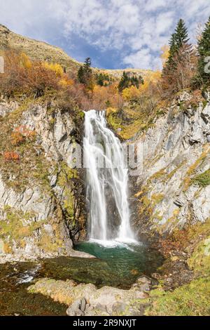 Salt del Pish Wasserfall, Varrados-Tal, Aran-Tal, Lleida, Spanien Stockfoto