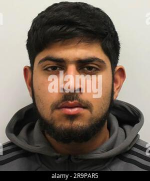 Ein unbezahltes Familienfoto, ausgestellt von der Polizei von Hamza UL Haq, wurde am Mittwoch im Old Bailey wegen Mordes an Kacem Mokrane, 18, verurteilt, der im November 2017 tödlich erstochen wurde. Ausgabedatum: Mittwoch, 28. Juni 2023. Stockfoto