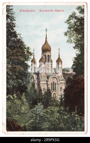 Deutschland, Berlin - circa 1910: Alte Postkarte. Retro-Bild von Wiesbaden, der russisch-orthodoxen Kirche St. Elizabeth in Wiesbaden. Lokaler Name: Griechis Stockfoto