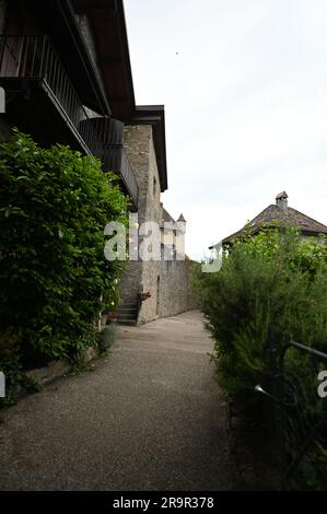 Yvoire, ein mittelalterliches Dorf in Südfrankreich Stockfoto