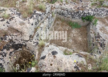 Mykenischer Friedhof von Mazarakata, Kefalonia, Griechenland Stockfoto