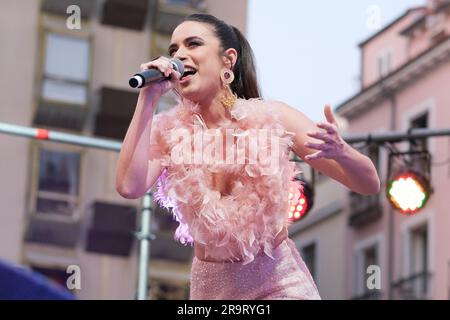 Darbietung von Blanca Paloma während der Proklamation des Pride 2023 zur Eröffnung VON MADO 2023 Madrid Pride 2023 auf der Plaza Pedro Zerolo am 28. Juni 2023 Stockfoto