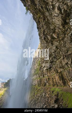 Die malerischen Perrine Coulee Falls in Twin Falls, Idaho, überschwemmen die steilen Klippen. Stockfoto