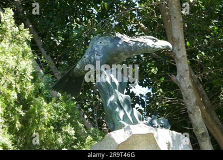 Los Angeles, Kalifornien, USA 24. Juni 2023 Adler auf dem Hollywood Forever Cemetery am 24. Juni 2023 in Los Angeles, Kalifornien, USA. Foto: Barry King/Alamy Stock Photo Stockfoto