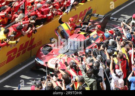 Le Mans 2023. Jahrtausendsieger ferrari 499P Hypercar Nummer 51 Stockfoto