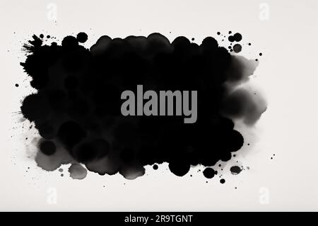 Schwarze, wässrige Färbung mit Waschen und Spritzwasser. Aquarell abstraktes Schwarz Aquarell auf weißem Hintergrund Stockfoto