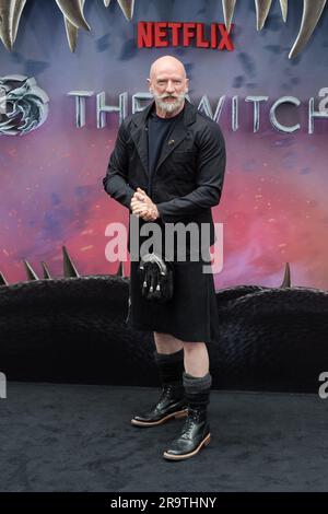 LONDON, VEREINIGTES KÖNIGREICH - 28. JUNI 2023: Graham McTavish nimmt am 28. Juni 2023 an der britischen Premiere von Netflix's The Witcher Season 3 im Now Building in St Giles Square in London Teil. (Foto: Wiktor Szymanowicz/NurPhoto) Stockfoto