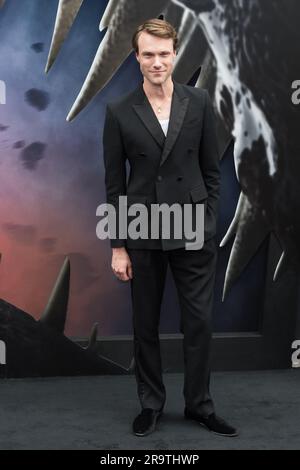 LONDON, VEREINIGTES KÖNIGREICH - 28. JUNI 2023: Hugh Skinner nimmt am 28. Juni 2023 am Now Building in St Giles Square in London, Vereinigtes Königreich, an der britischen Premiere von Netflix's The Witcher Season 3 Teil. (Foto: Wiktor Szymanowicz/NurPhoto) Stockfoto