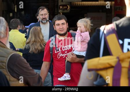 Karlsbad, Tschechische Republik. 29. Juni 2023. Der Kartenverkauf für das 57. Karlsbad Internationale Filmfestival (KVIFF) begann am 29. Juni 2023 in Karlsbad, Tschechische Republik. Kredit: Slavomir Kubes/CTK Photo/Alamy Live News Stockfoto