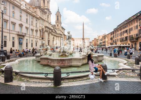 Touristen In Rom Italien Sommer 2023 Stockfoto