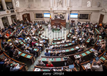 Brüssel, Belgien. 29. Juni 2023. Abbildung zeigt eine Plenarsitzung der Kammer im Bundesparlament am Donnerstag, den 29. Juni 2023 in Brüssel. BELGA FOTO HATIM KAGHAT Kredit: Belga News Agency/Alamy Live News Stockfoto