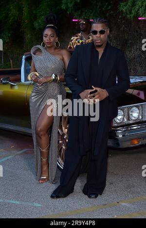 Teyonah Parris und John Boyega bei der Premiere des Netflix Films „Them Cloned Tyrone / sie hat Tyrone geklont“ im Hollywood Legion Theater. Los Angeles, 27.06.2023 Stockfoto