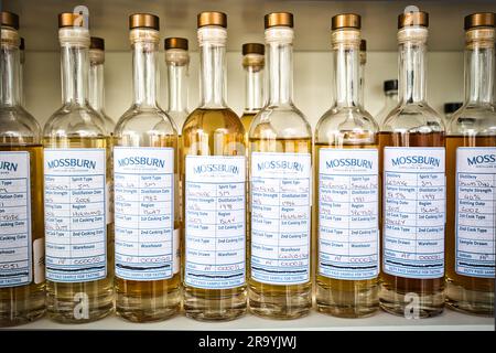 Malt Whisky mischen. Stockfoto