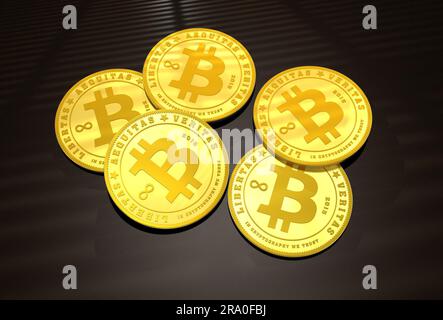 Fünf Goldene Bitcoins auf dunklem Hintergrund Stockfoto