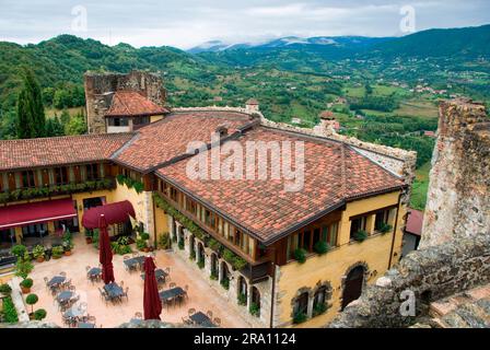 Castello Superiore, Restaurant, Marostica, Veneto, Italien, Venedig, Venetien Stockfoto