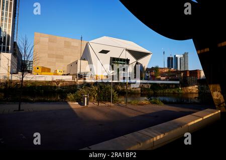 Manchester City Centre Factory International Party im plaza Outdoor Bereich Stockfoto