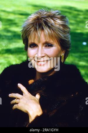 Susanne Uhlen, deutsche Schauspielerin und Regisseurin, Deutschland um 1990. Stockfoto