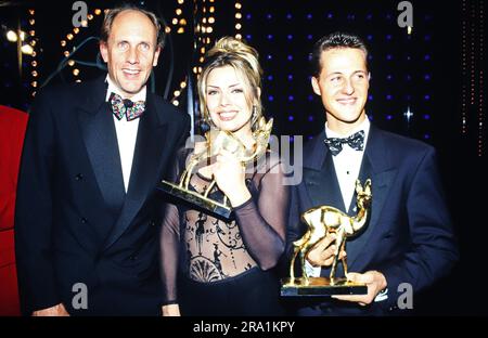 Bambi Verleihung 1993 in München steckte Rennfahrer Hans-Joachim mit