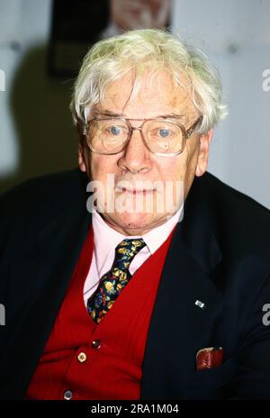 Sir Peter Ustinov, britischer Schauspieler, Schriftsteller und Regisseur, Deutschland um 1995. Stockfoto