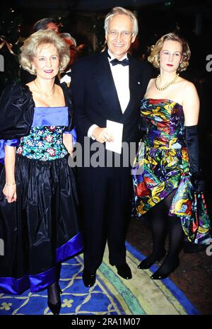 Edmund Stoiber, deutscher Politiker, mit Ehefrau Karin und Tochter Constanze in München, Deutschland um 2000. Stockfoto