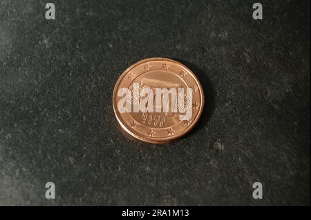 Mnajdra Tempelaltar. Währung der Eurozone 2 Euro Cent Malta 2008. Stockfoto