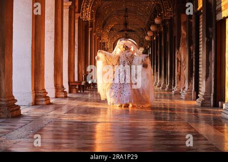 Venedig Karneval, Karneval Venedig, Sinnlichkeit, Schönheit, Carnevale di Venezia, Masken in Venedig, Maskerade Venedig, Fee, Stockfoto