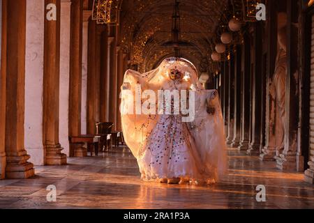 Venedig Karneval, Karneval Venedig, Sinnlichkeit, Schönheit, Carnevale di Venezia, Masken in Venedig, Maskerade Venedig, Fee, Stockfoto