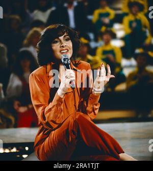 Hitparade, ZDF Musiksendung, 1981, Auftritt von Paola, Schweizer Schlagersänger Stockfoto