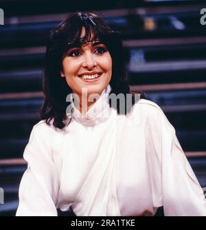 Hitparade, ZDF Musiksendung, 1982, Auftritt von Paola, Schweizer Schlagersänger Stockfoto